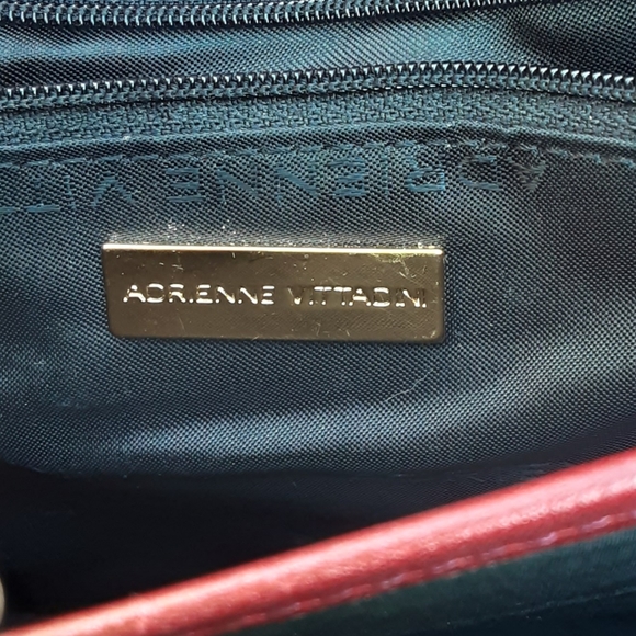 Marc New York Andrew Marc Color Block Handbag. - Picture 4 of 16